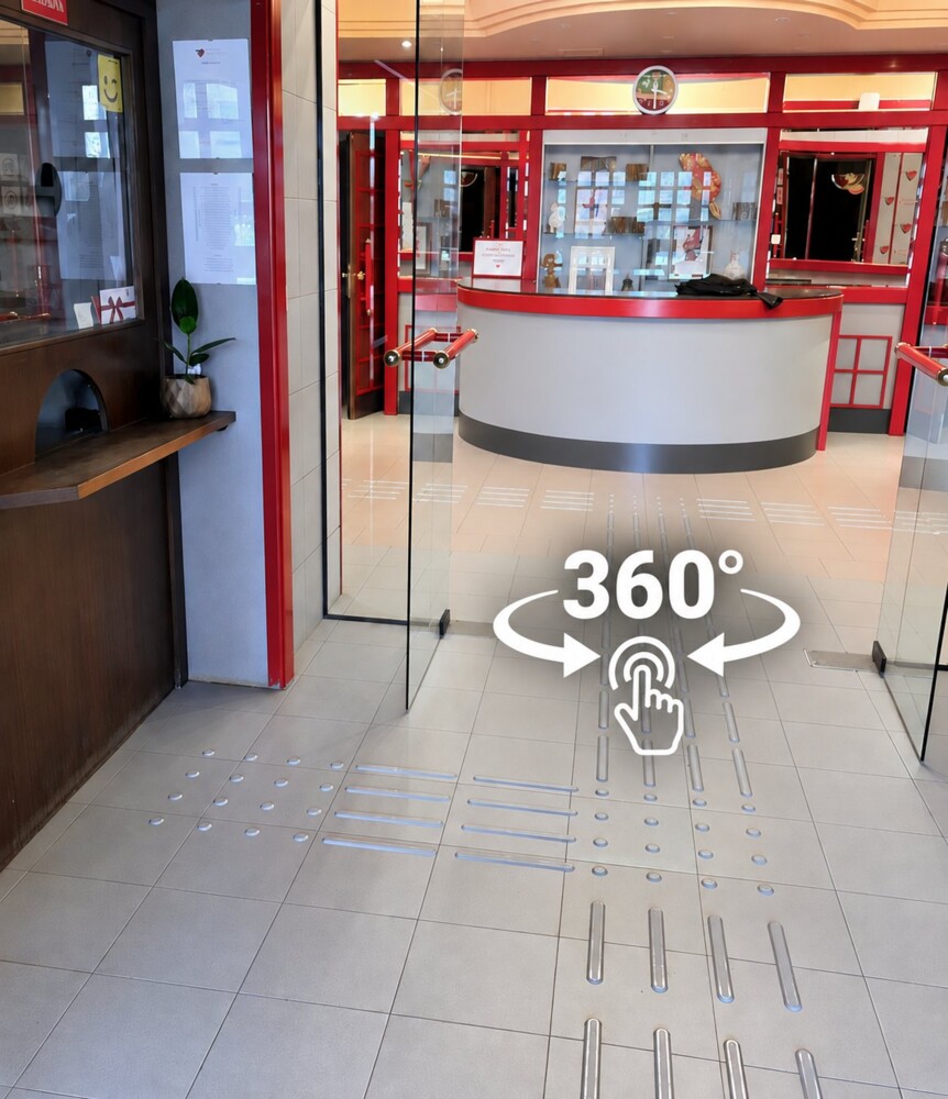 Virtualna šetnja 360° kroz predvorje kazališta, pogled prema blagajni